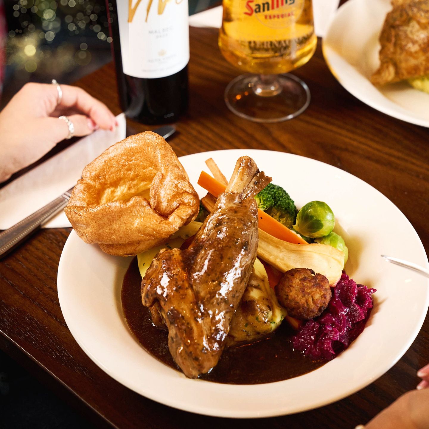 Christmas Day Lunch, Dinner & Dining at The Jinnie Inn in Burton upon Trent